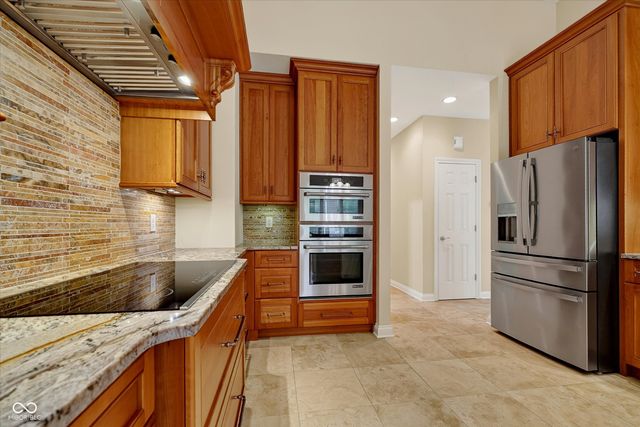 5913 Chartwell Drive, Bargersville, IN 46106