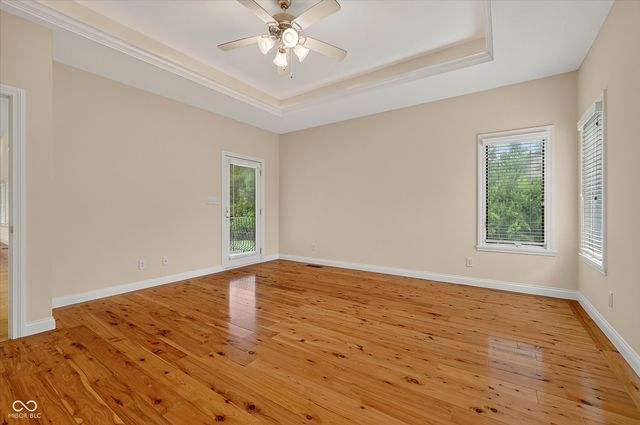 5913 Chartwell Drive, Bargersville, IN 46106