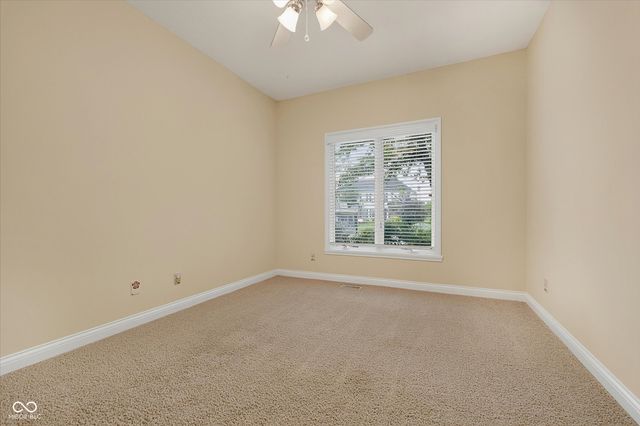 5913 Chartwell Drive, Bargersville, IN 46106