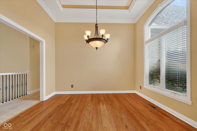 5913 Chartwell Drive, Bargersville, IN 46106