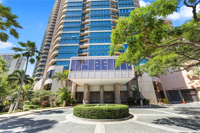 1888 Kalakaua Avenue 2704, Honolulu, HI 96815