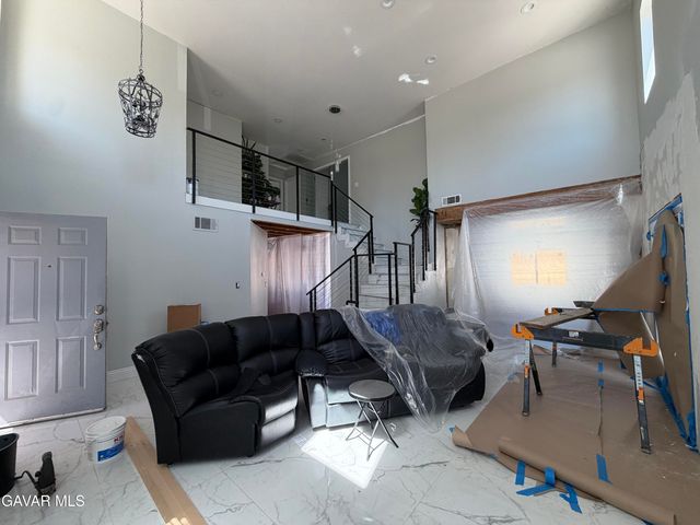 40046 Becky Lane, Palmdale, CA 93551