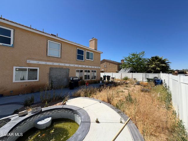 40046 Becky Lane, Palmdale, CA 93551