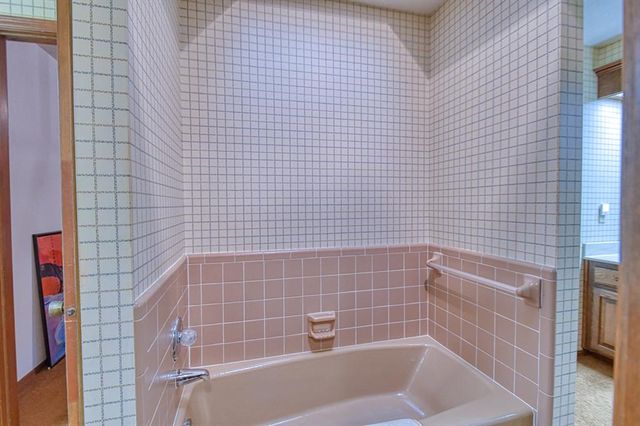 2101 Riverside Drive, Norman, OK 73072