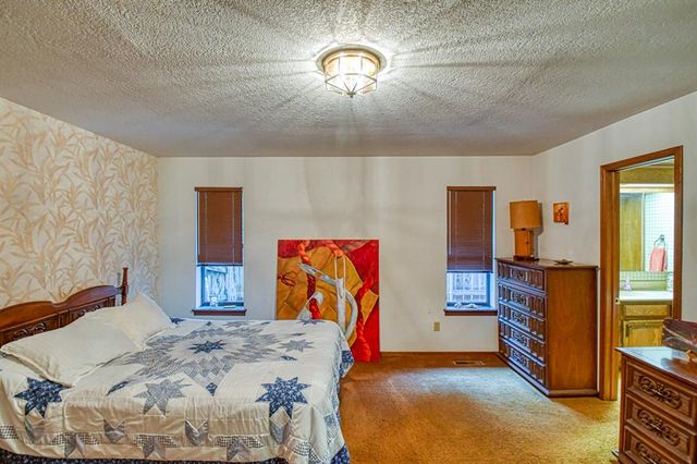 2101 Riverside Drive, Norman, OK 73072