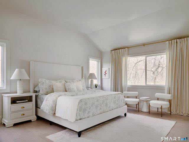 37 Mary Lane, Greenwich, CT 06878