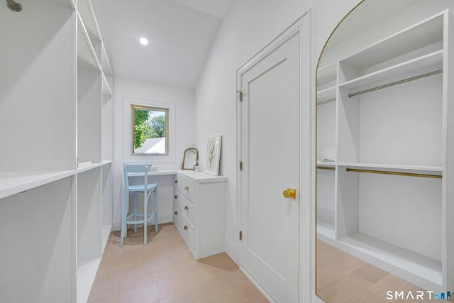 37 Mary Lane, Greenwich, CT 06878