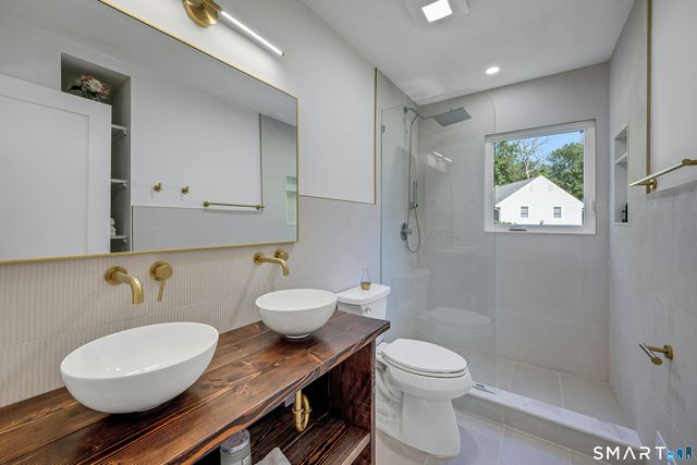 37 Mary Lane, Greenwich, CT 06878