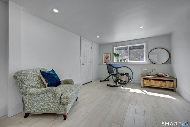 37 Mary Lane, Greenwich, CT 06878