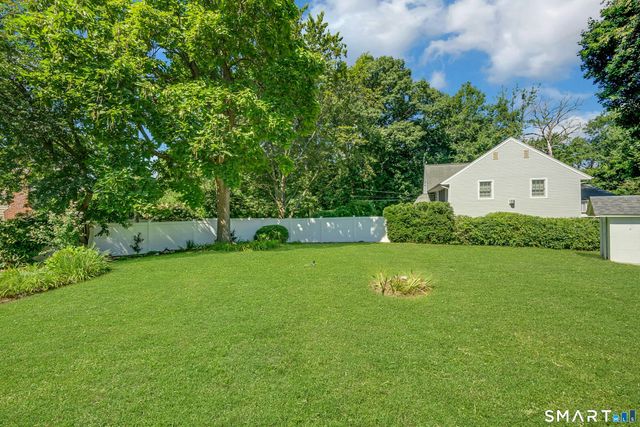 37 Mary Lane, Greenwich, CT 06878