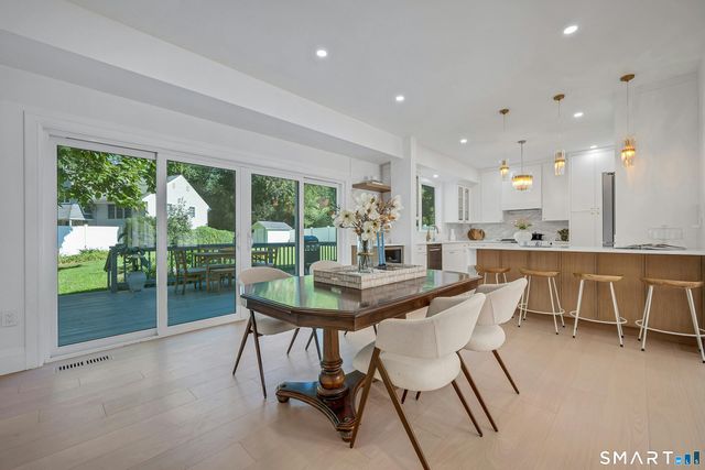37 Mary Lane, Greenwich, CT 06878
