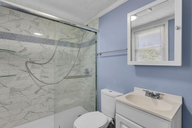 1704 Carolina Country Club Road, Spartanburg, SC 29306