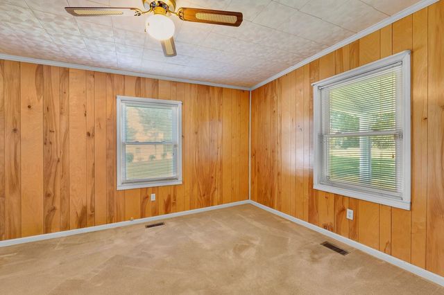 1704 Carolina Country Club Road, Spartanburg, SC 29306