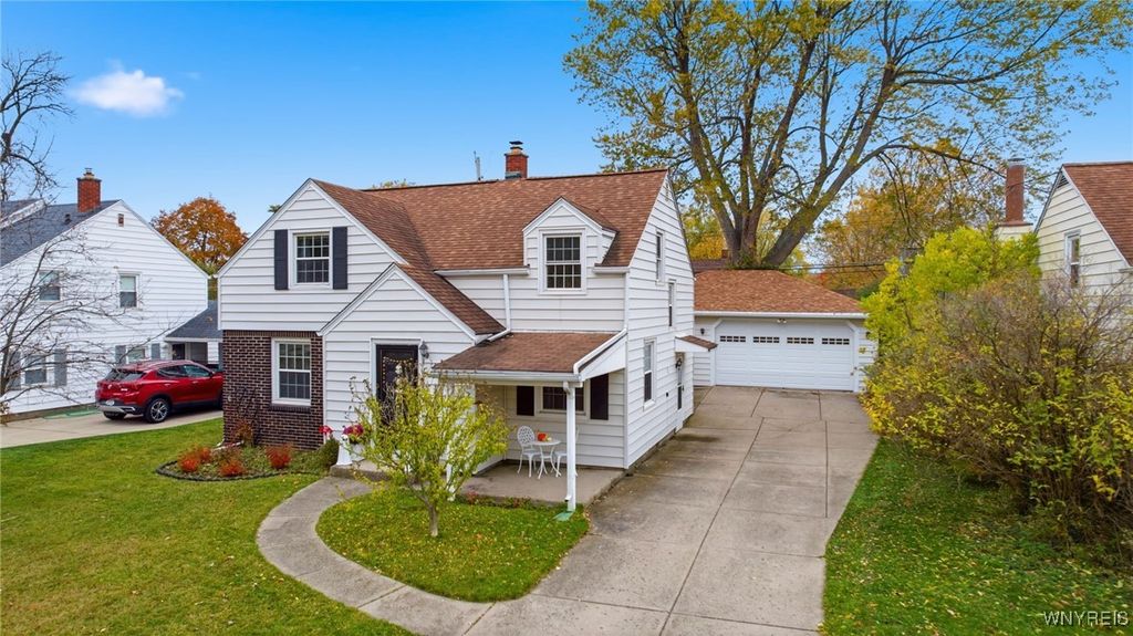 142 Kelvin Drive, Tonawanda, NY 14223