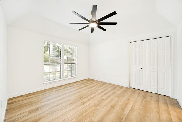 2835 Keller Springs Road 805, Carrollton, TX 75006