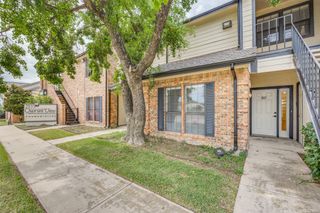 2835 Keller Springs Road 805, Carrollton, TX 75006