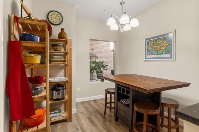 10121 Valley Forge Drive, Houston, TX 77042