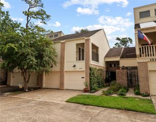 10121 Valley Forge Drive, Houston, TX 77042