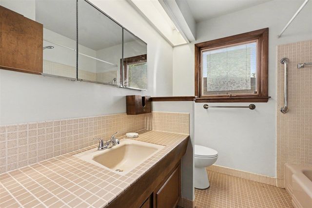 173 Mohawk Street, Jackson, MI 49203