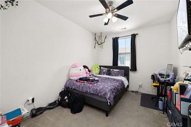 2815 E Berry Loop Privado, Ontario, CA 91761