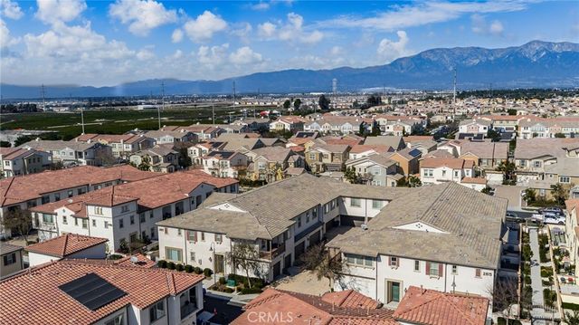 2815 E Berry Loop Privado, Ontario, CA 91761