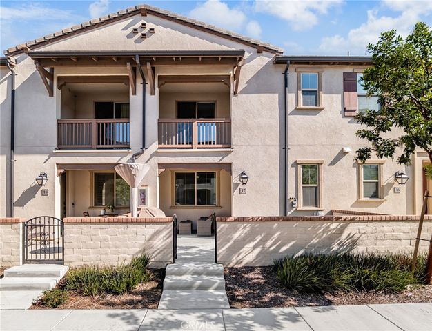 2815 E Berry Loop Privado, Ontario, CA 91761