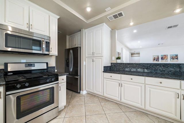 78483 Calle Huerta, La Quinta, CA 92253