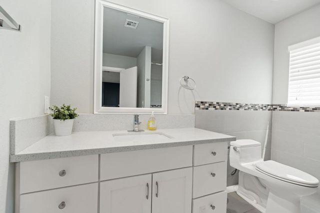 78483 Calle Huerta, La Quinta, CA 92253