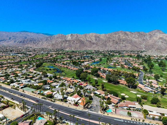 78483 Calle Huerta, La Quinta, CA 92253