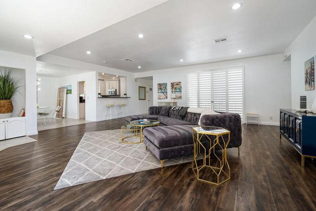 78483 Calle Huerta, La Quinta, CA 92253