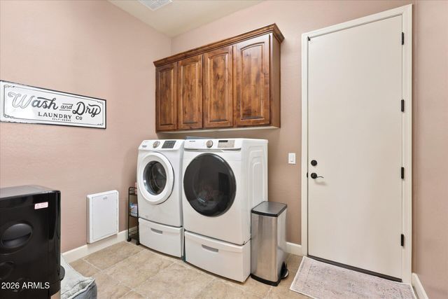 1629 W SLEEPY RANCH Road, Phoenix, AZ 85085