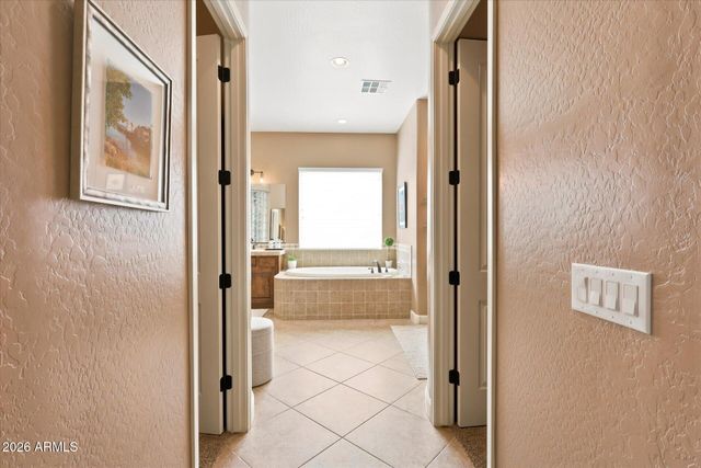 1629 W SLEEPY RANCH Road, Phoenix, AZ 85085