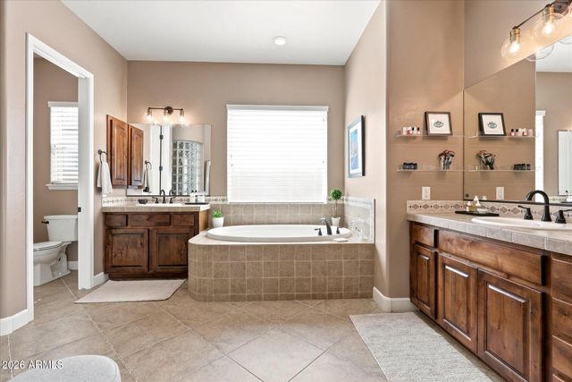1629 W SLEEPY RANCH Road, Phoenix, AZ 85085