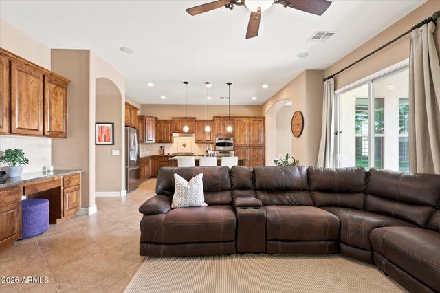 1629 W SLEEPY RANCH Road, Phoenix, AZ 85085