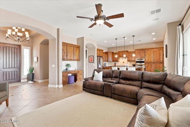 1629 W SLEEPY RANCH Road, Phoenix, AZ 85085