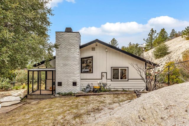 54680 Falling Leaf Drive, Idyllwild, CA 92549