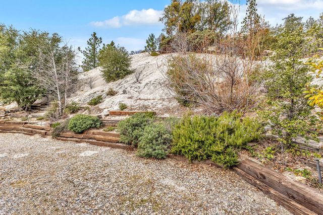 54680 Falling Leaf Drive, Idyllwild, CA 92549