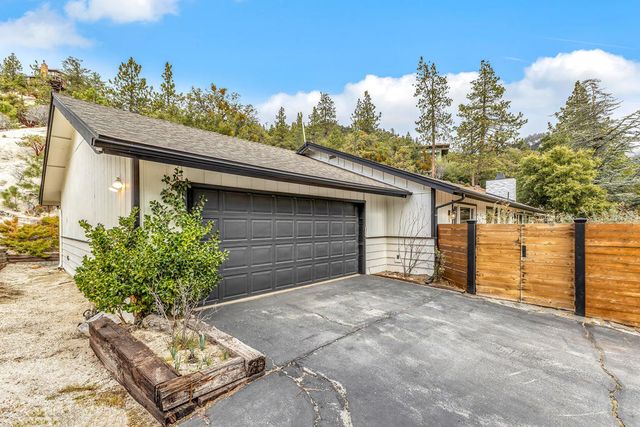 54680 Falling Leaf Drive, Idyllwild, CA 92549