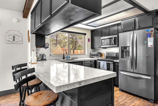 54680 Falling Leaf Drive, Idyllwild, CA 92549