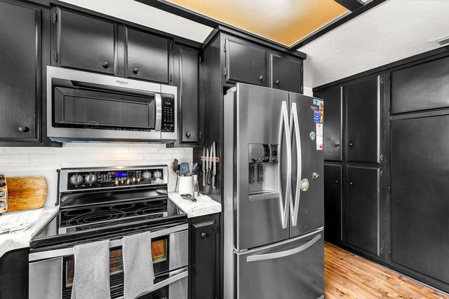 54680 Falling Leaf Drive, Idyllwild, CA 92549