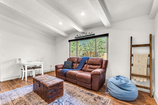 54680 Falling Leaf Drive, Idyllwild, CA 92549