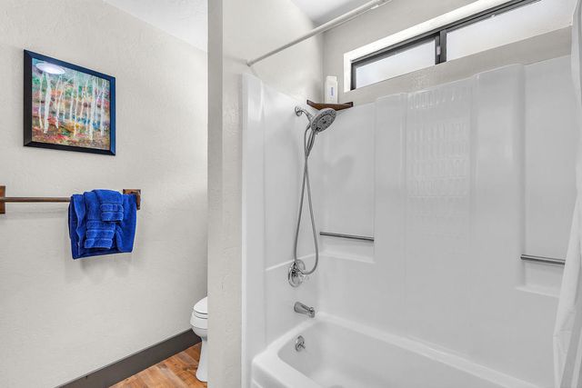 54680 Falling Leaf Drive, Idyllwild, CA 92549