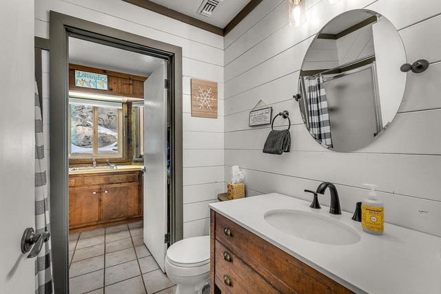 54680 Falling Leaf Drive, Idyllwild, CA 92549