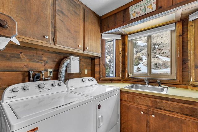 54680 Falling Leaf Drive, Idyllwild, CA 92549