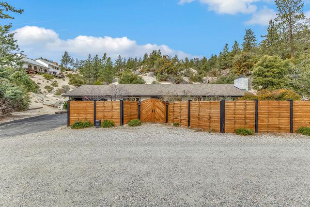 54680 Falling Leaf Drive, Idyllwild, CA 92549