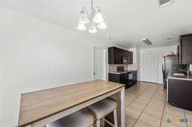 1320 Travis Circle, Copperas Cove, TX 76522