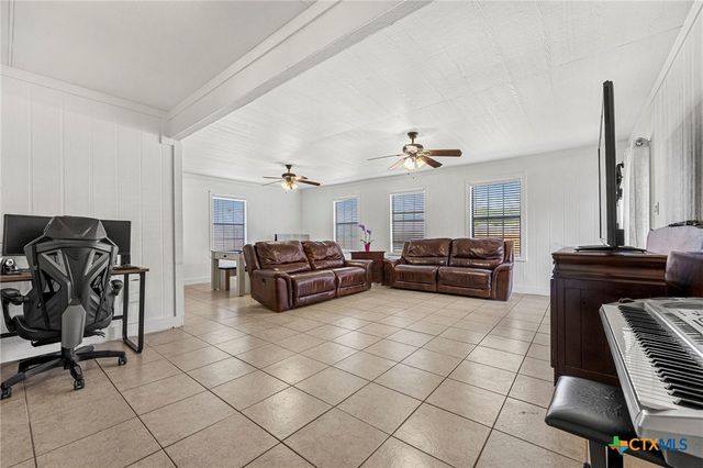 1320 Travis Circle, Copperas Cove, TX 76522