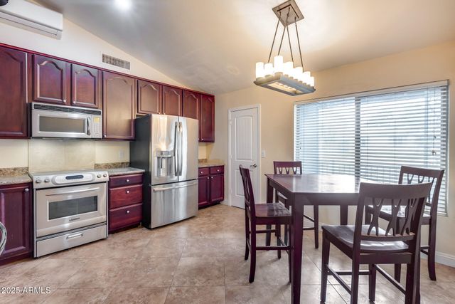 4019 E DULCIANA Avenue, Mesa, AZ 85206