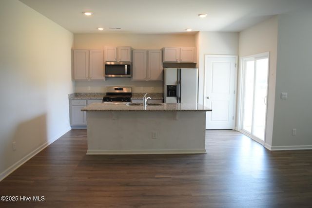 832 Delta Court, Wilmington, NC 28401