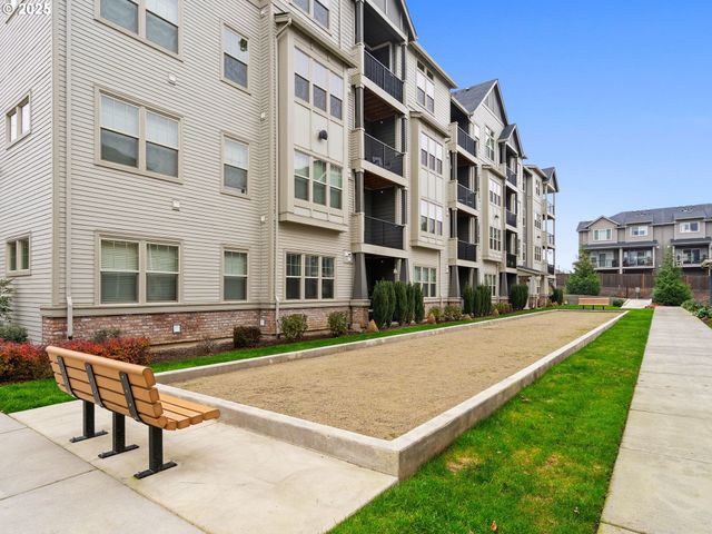 17182 Sw APPLEDALE Rd 405, Beaverton, OR 97007